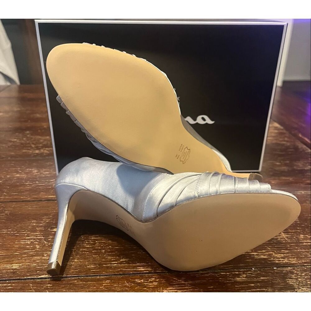 NINA RHIYANA-Womens Silver Satin Peep Toe High-Heel Classic Pump -6 - Picture 5 of 7